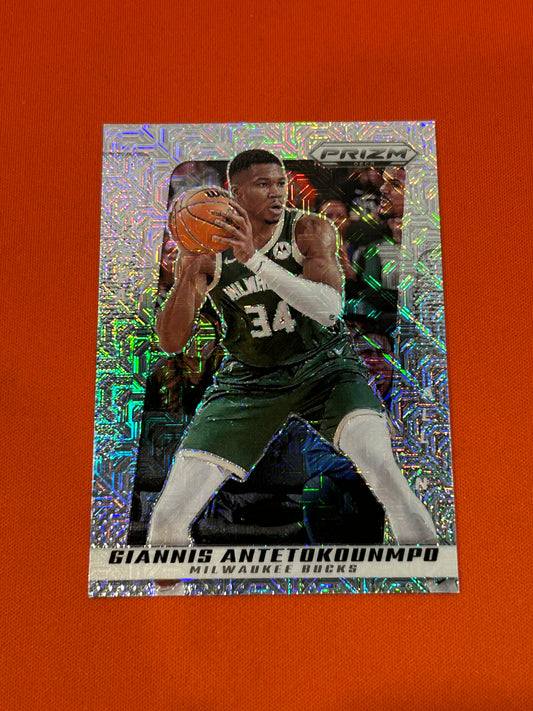 Giannis Antetokounmpo 2024 Prizm Deca #271 Mojo 3/25