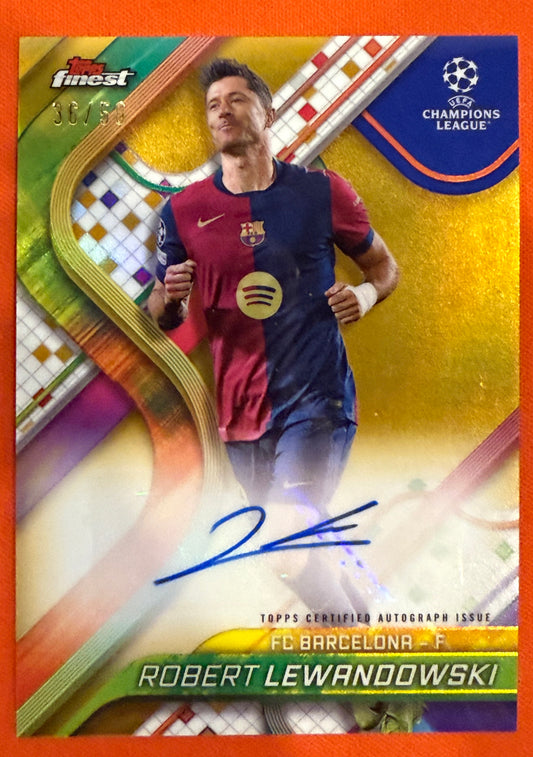 Robert Lewandowski 2025 Topps Finest UCC #BA-LW Autograph Gold 36/50