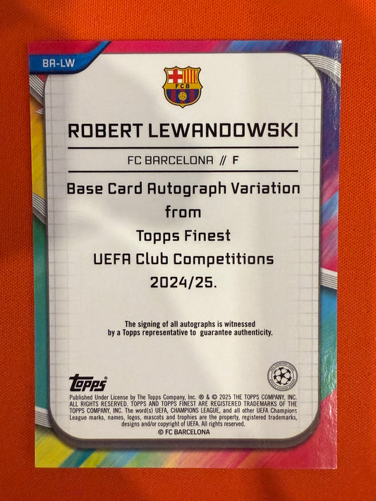 Robert Lewandowski 2025 Topps Finest UCC #BA-LW Autograph Gold 36/50