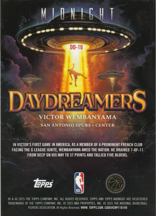 Victor Wembanyama 2025 Topps Midnight #DD-10 Daydreamers SSP